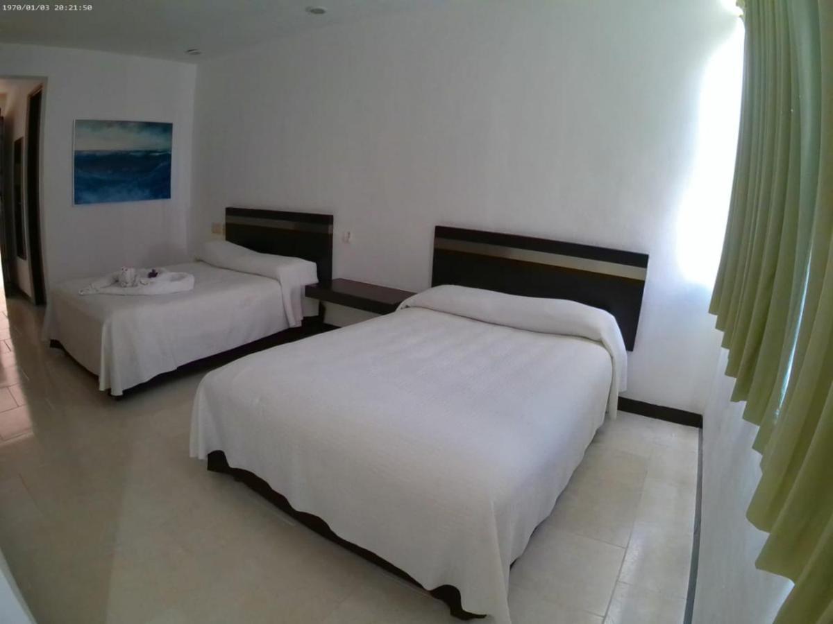 Hotel Plaza Playa Playa del Carmen Bagian luar foto