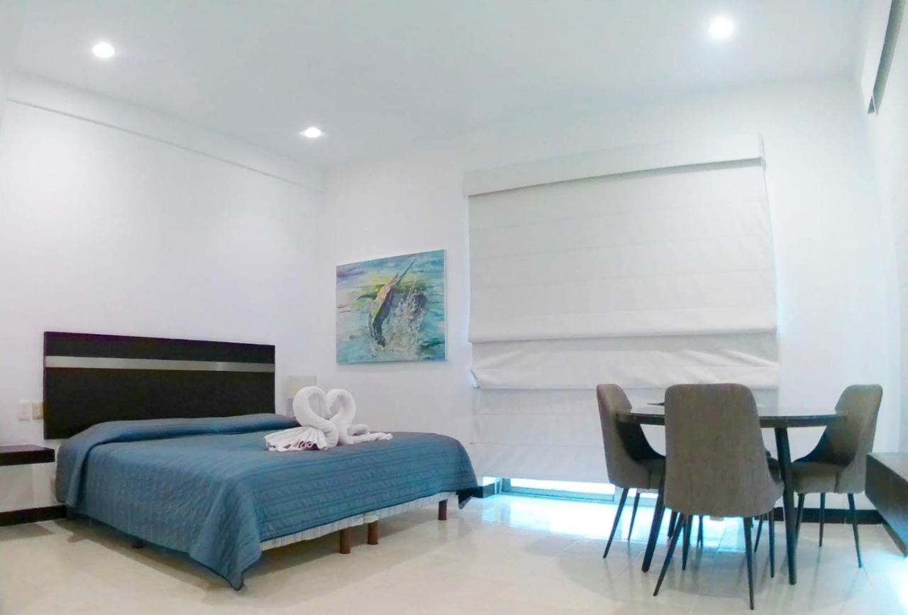 Hotel Plaza Playa Playa del Carmen Bagian luar foto