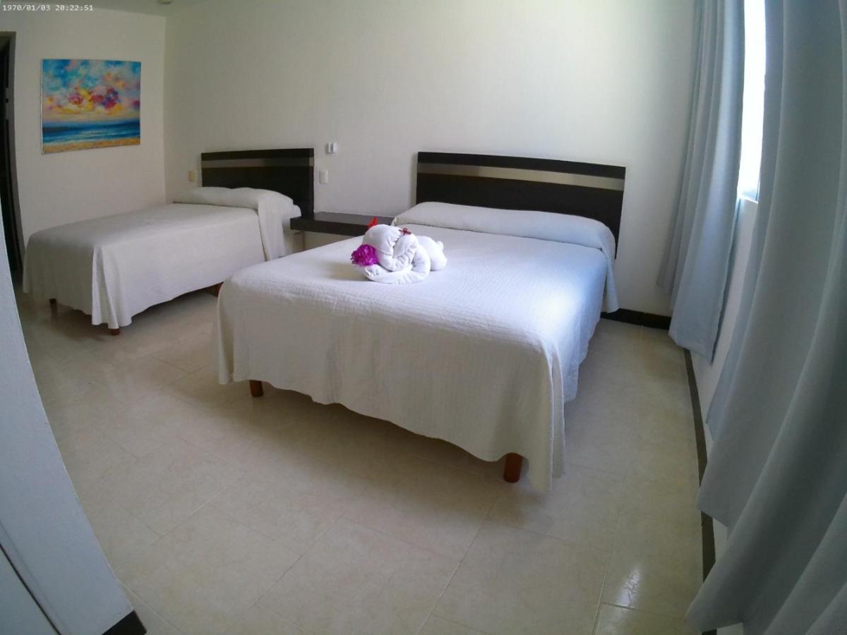 Hotel Plaza Playa Playa del Carmen Bagian luar foto
