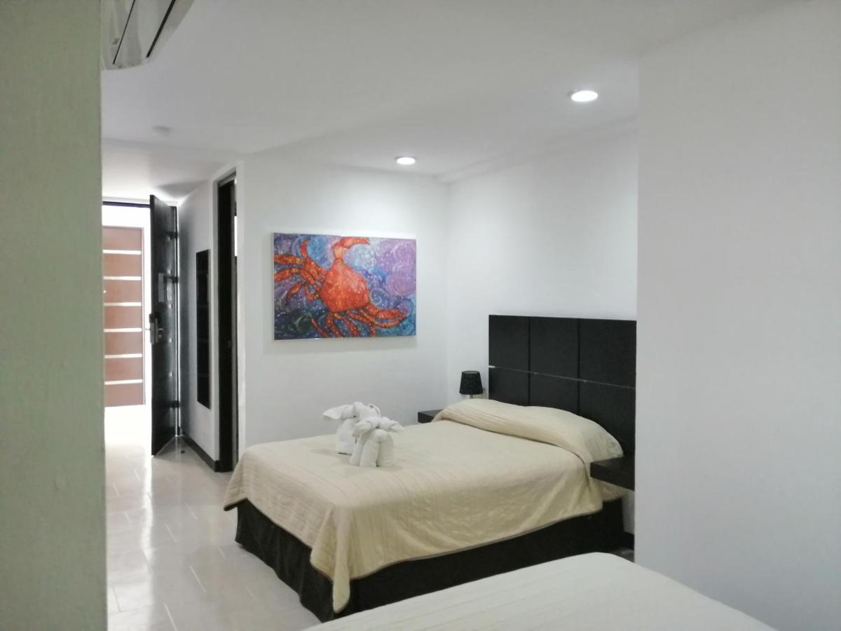 Hotel Plaza Playa Playa del Carmen Bagian luar foto